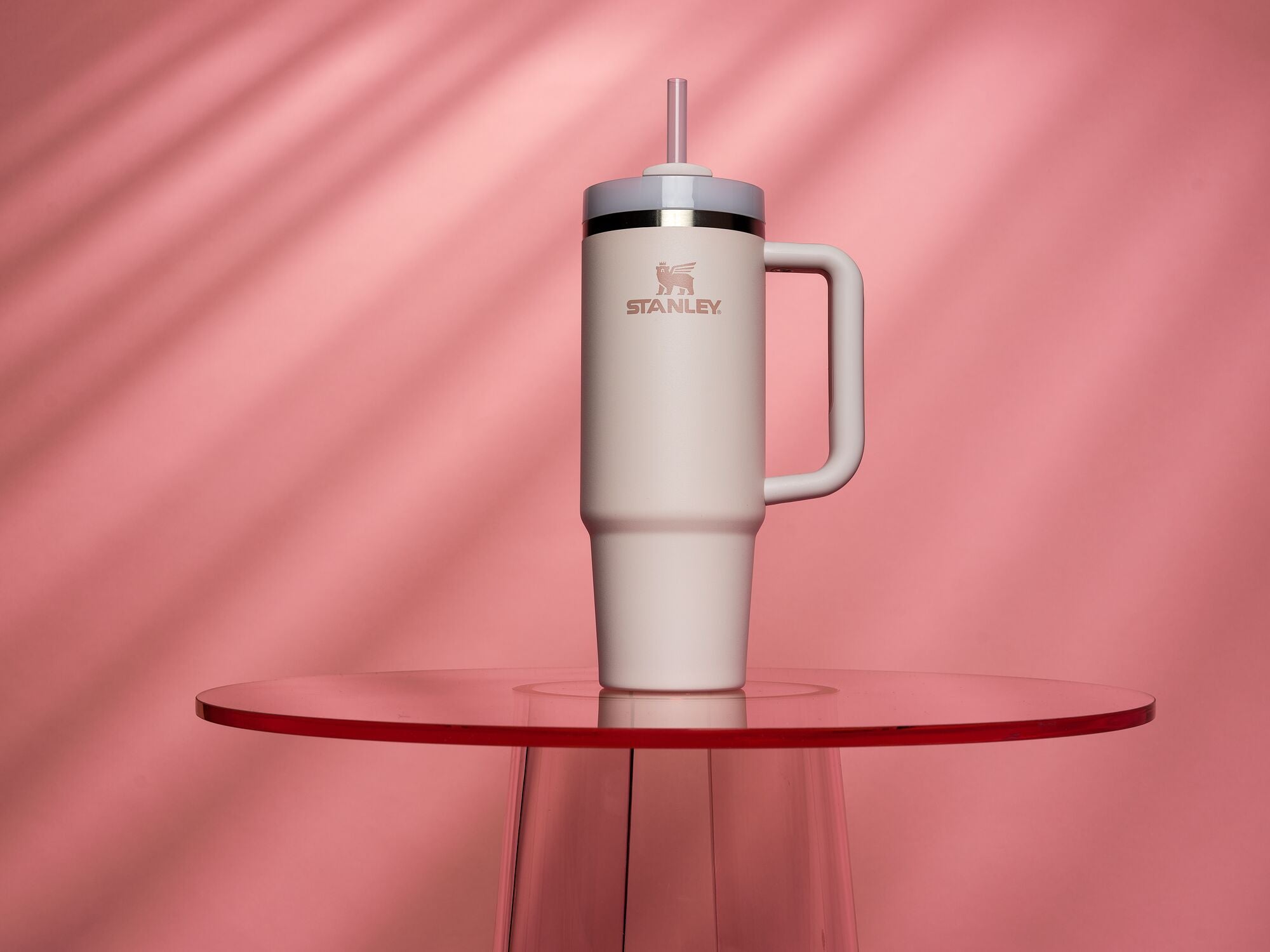 How to Stay Hydrated Throughout Your Workday - Blog - Stanley AU