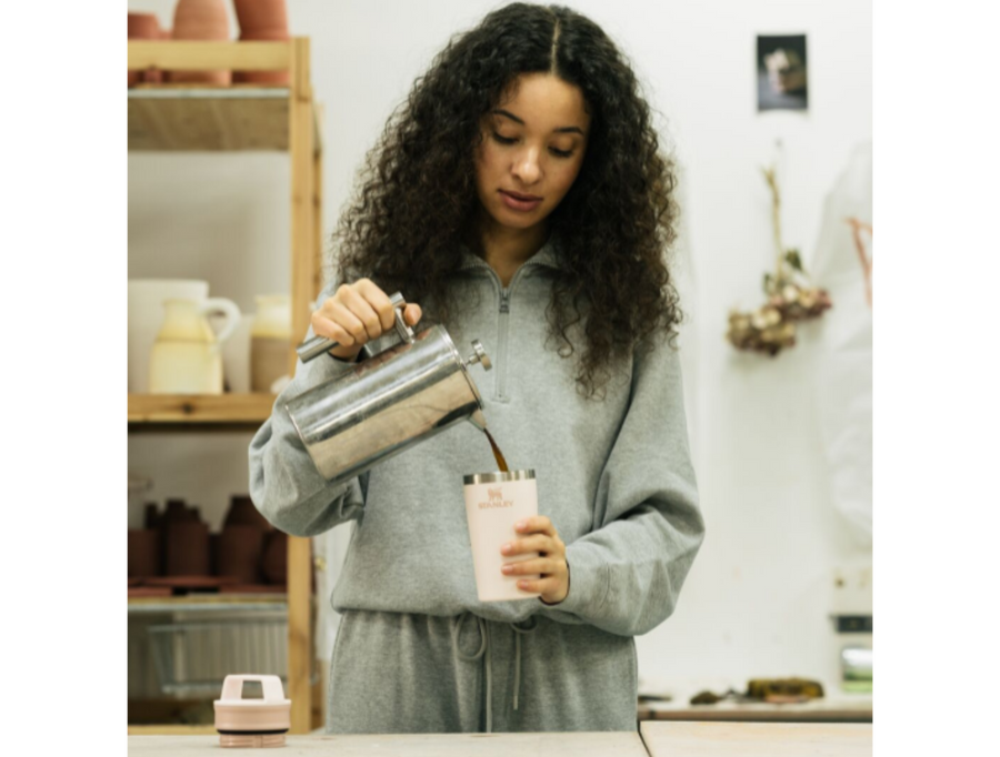 The Sustainable Shift: From Café Queues to Desk-Side Brews