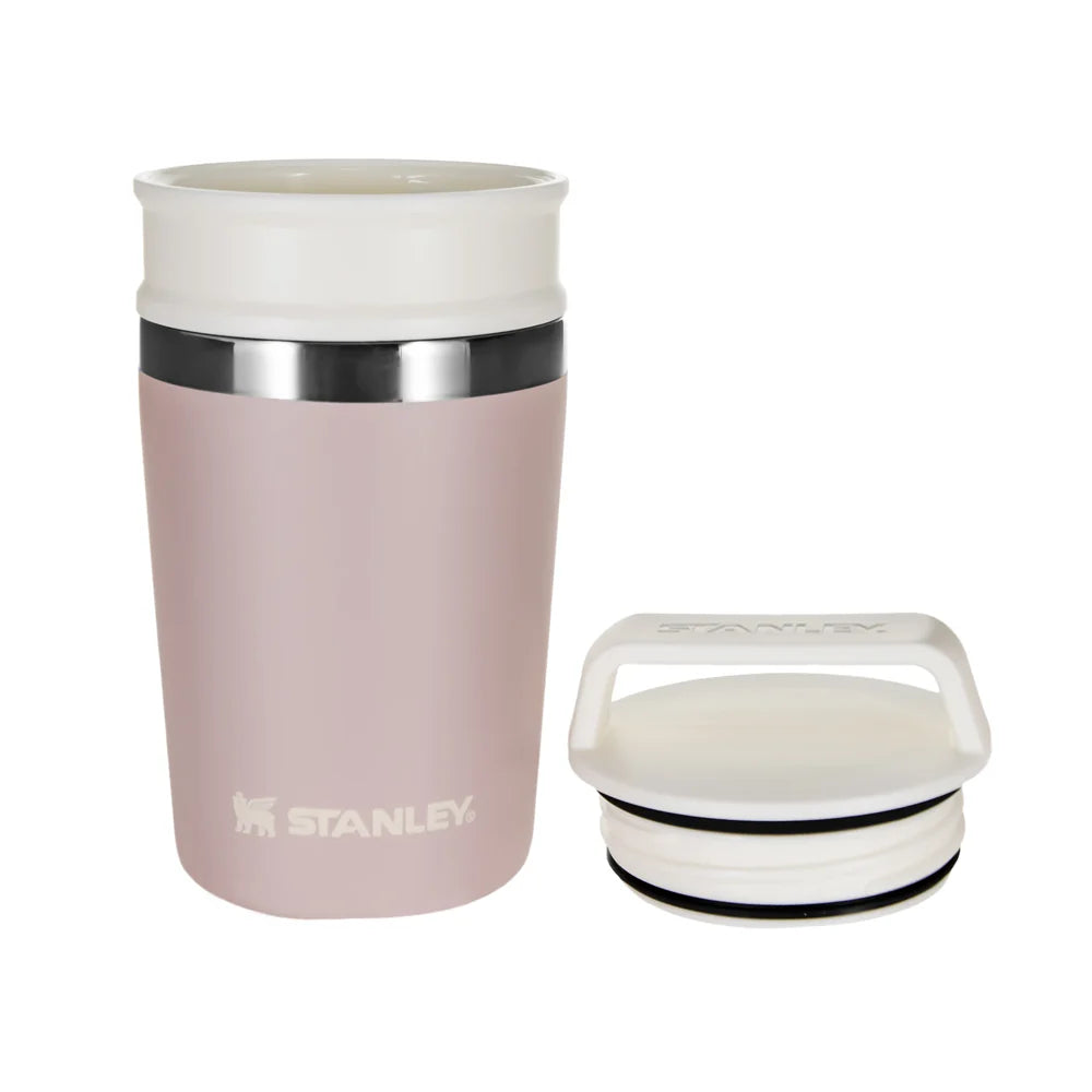 Adventure Shortstack  - 8oz - Peach - Front with lid - Stanley