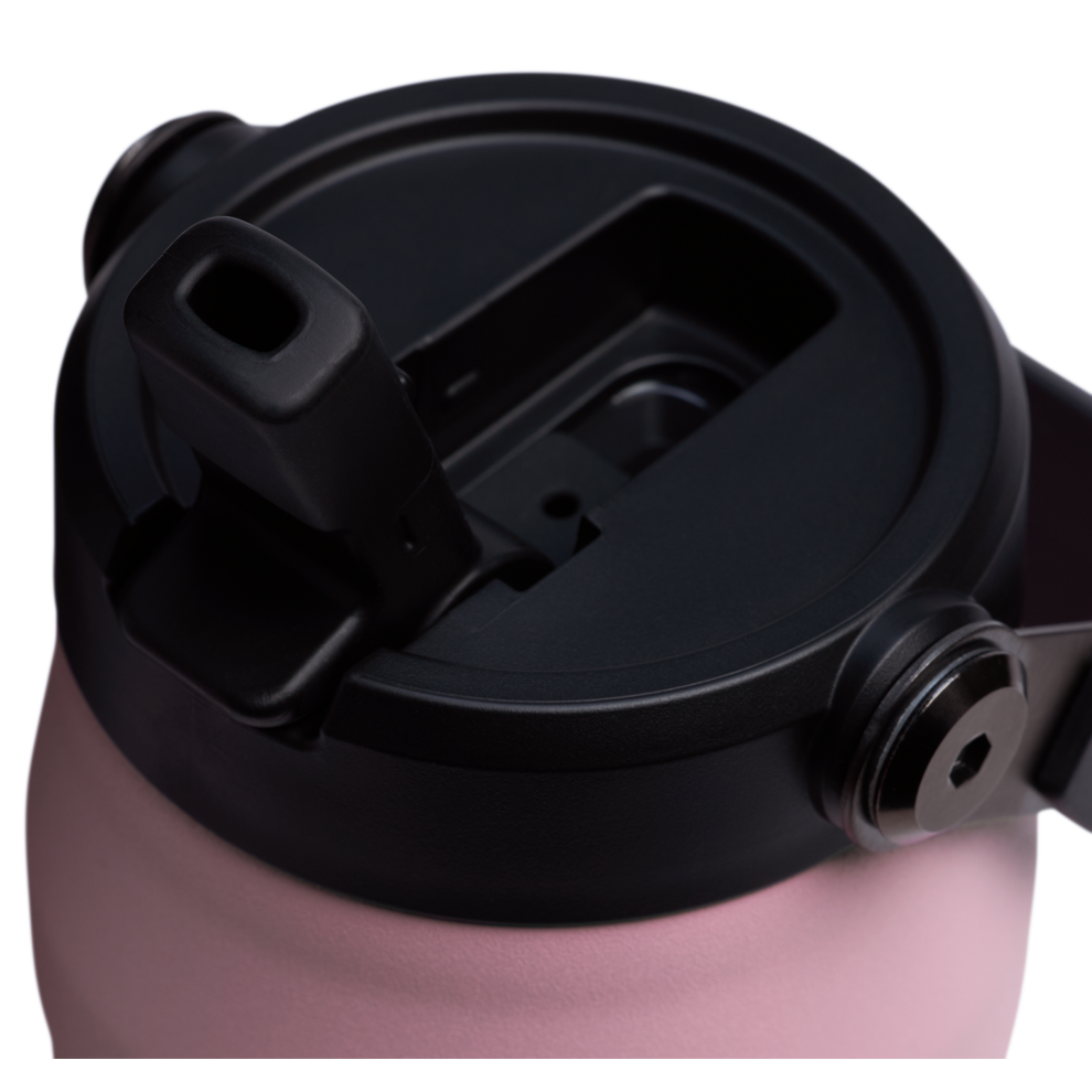 Stanley 1913 Messi x Stanley 1913 IceFlow™ Flip Straw 2.0 Bottle 24 OZ in Messi GOAT Pink