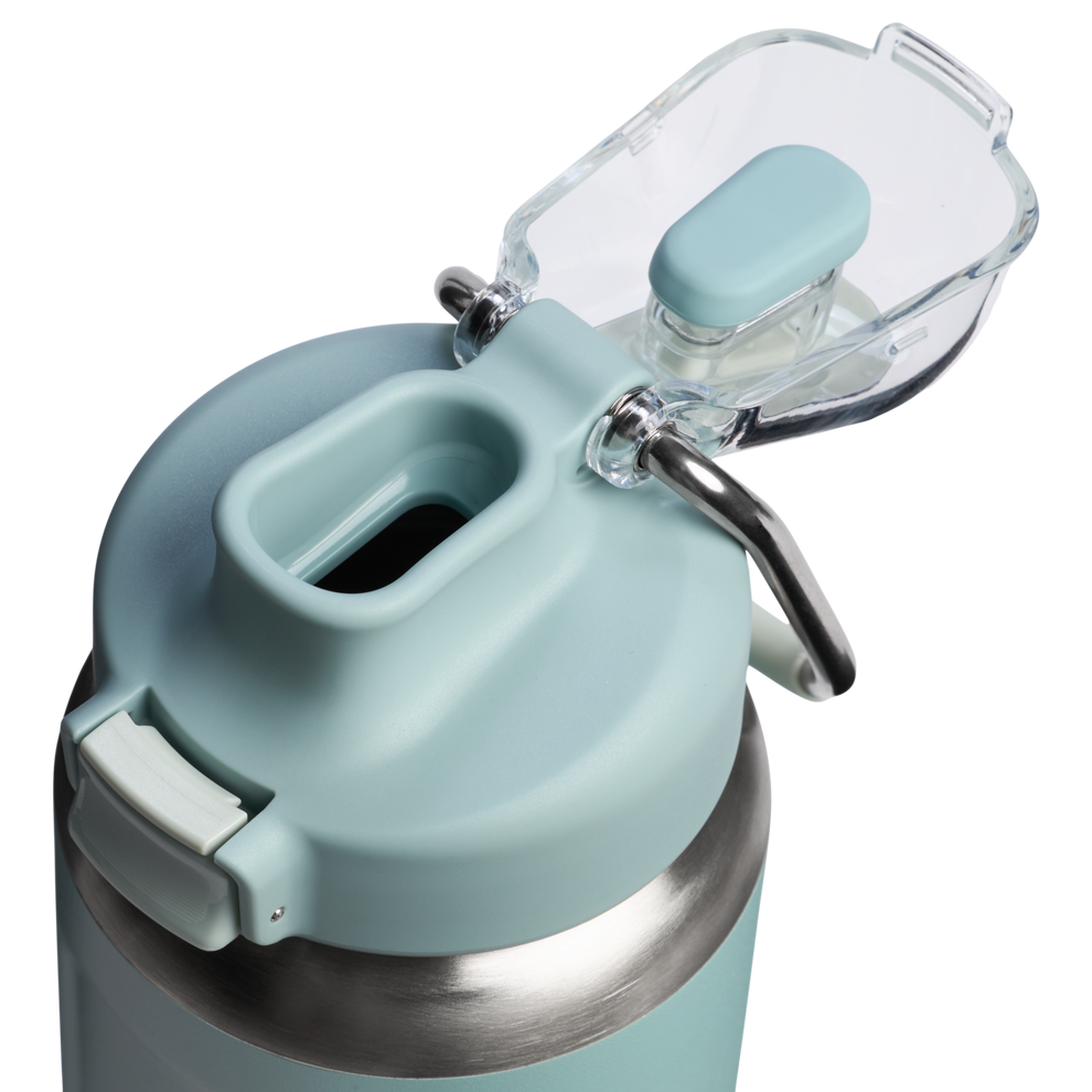 Stanley 1913 The Wellspring Bottle 24 OZ in Seafoam