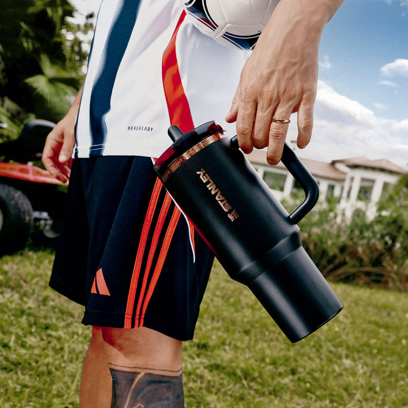Stanley 1913 Messi x Stanley 1913 Quencher® ProTour Flip Straw Tumbler in Messi GOAT Black