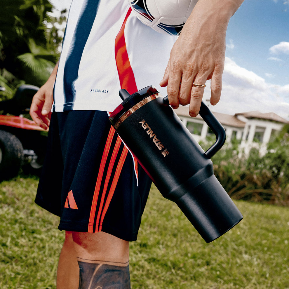 Stanley 1913 Messi x Stanley 1913 Quencher® ProTour Flip Straw Tumbler in Messi GOAT Black