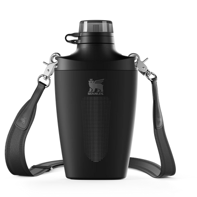 Cross Bottle - Black 2.0 - 23oz - Front - Stanley