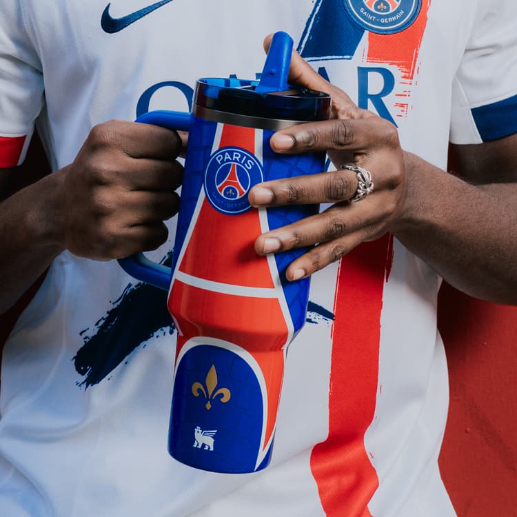 Stanley 1913 Stanley 1913 x Paris Saint-Germain Quencher® H2.0 ProTour Flip Straw Tumbler in PSG Nouveau