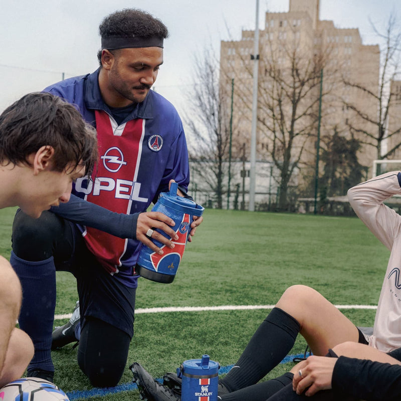Stanley 1913 Stanley 1913 x Paris Saint-Germain IceFlow™ Flip Straw 2.0 Jug in PSG Nouveau