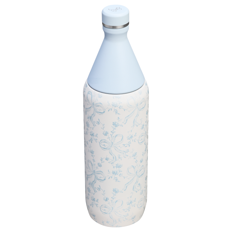Stanley 1913 Stanley 1913 x LoveShackFancy The All Day Slim Bottle 34 OZ in Coquette Bow – Winter Ice | Back View