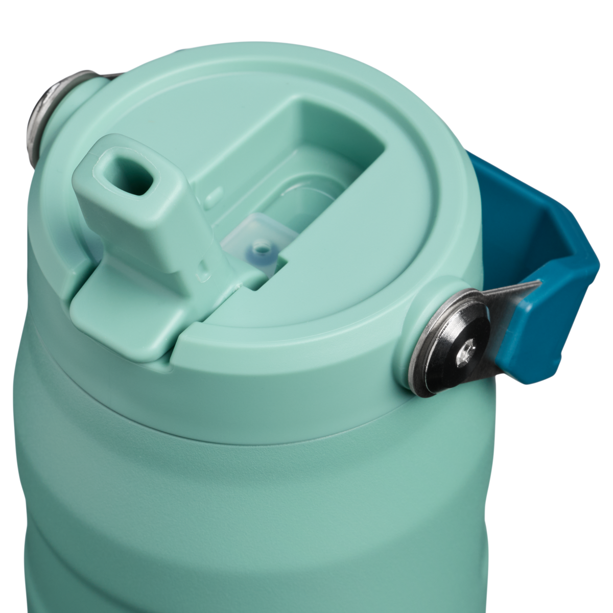 Stanley 1913 The IceFlow™ Bottle with Flip Straw Lid 24 OZ in Spring Green | Lid Detailed View