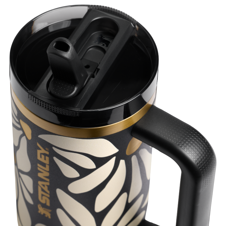 Stanley 1913 Quencher ProTour Flip Straw Tumbler 30 OZ Wild Blooms in Wild Blooms