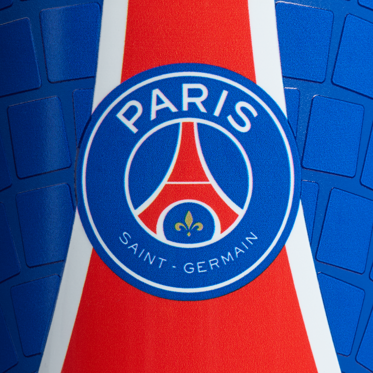 Stanley 1913 Stanley 1913 x Paris Saint-Germain Quencher® H2.0 ProTour Flip Straw Tumbler in PSG Nouveau | Detailed View