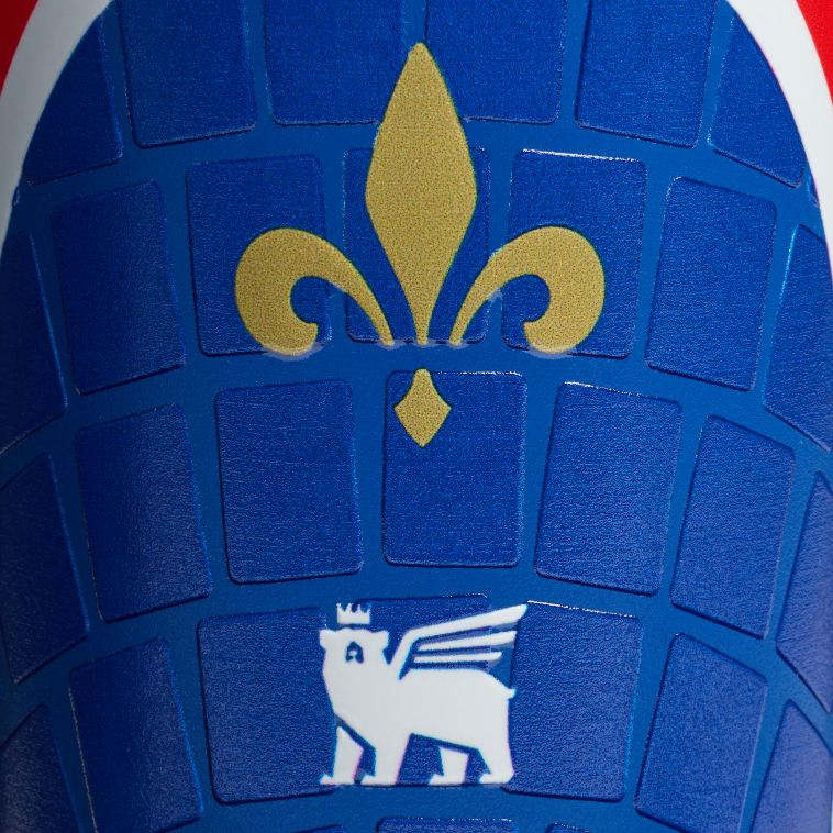 Stanley 1913 Stanley 1913 x Paris Saint-Germain Quencher® H2.0 ProTour Flip Straw Tumbler in PSG Nouveau | Detailed View