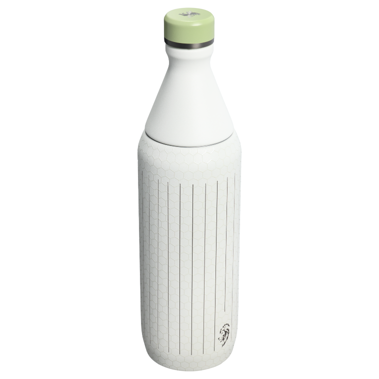 Stanley 1913 The Stanley 1913 x Nelly Korda All Day Slim Bottle 20 OZ in Nelly Korda Pinstripe