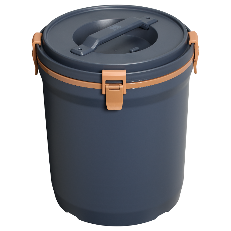 Stanley 1913 Fast Flow Water Jug 2G in Twilight | Back View