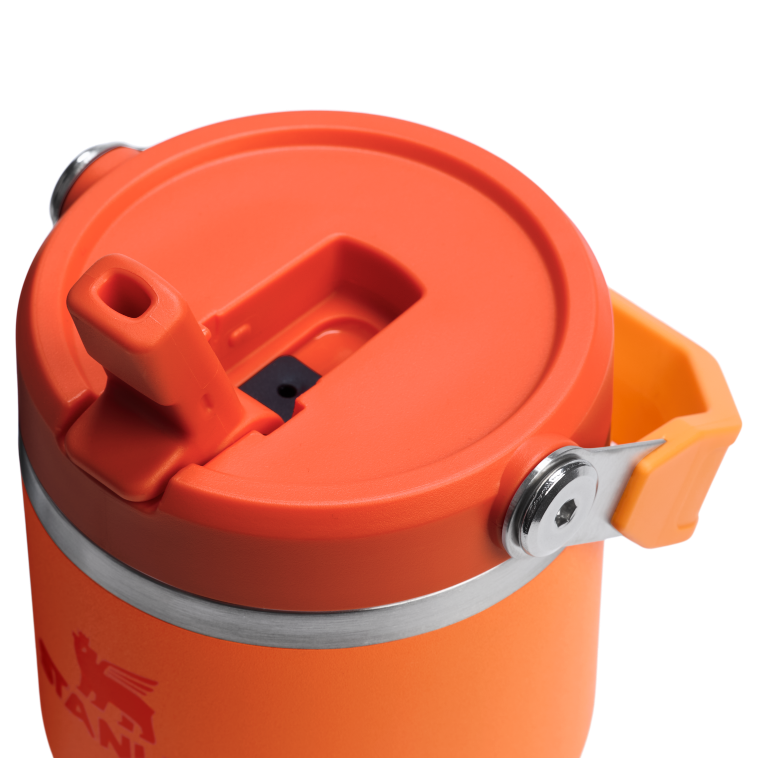 The IceFlow™ Flip Straw Tumbler 2.0 | 20 OZ