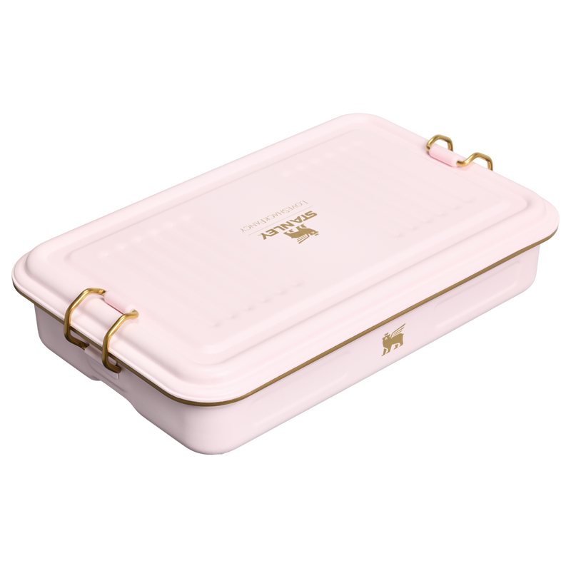 Stanley 1913 Stanley 1913 x LoveShackFancy  Classic Legendary Useful Box 1.25 QT in Pale Pink | Back View