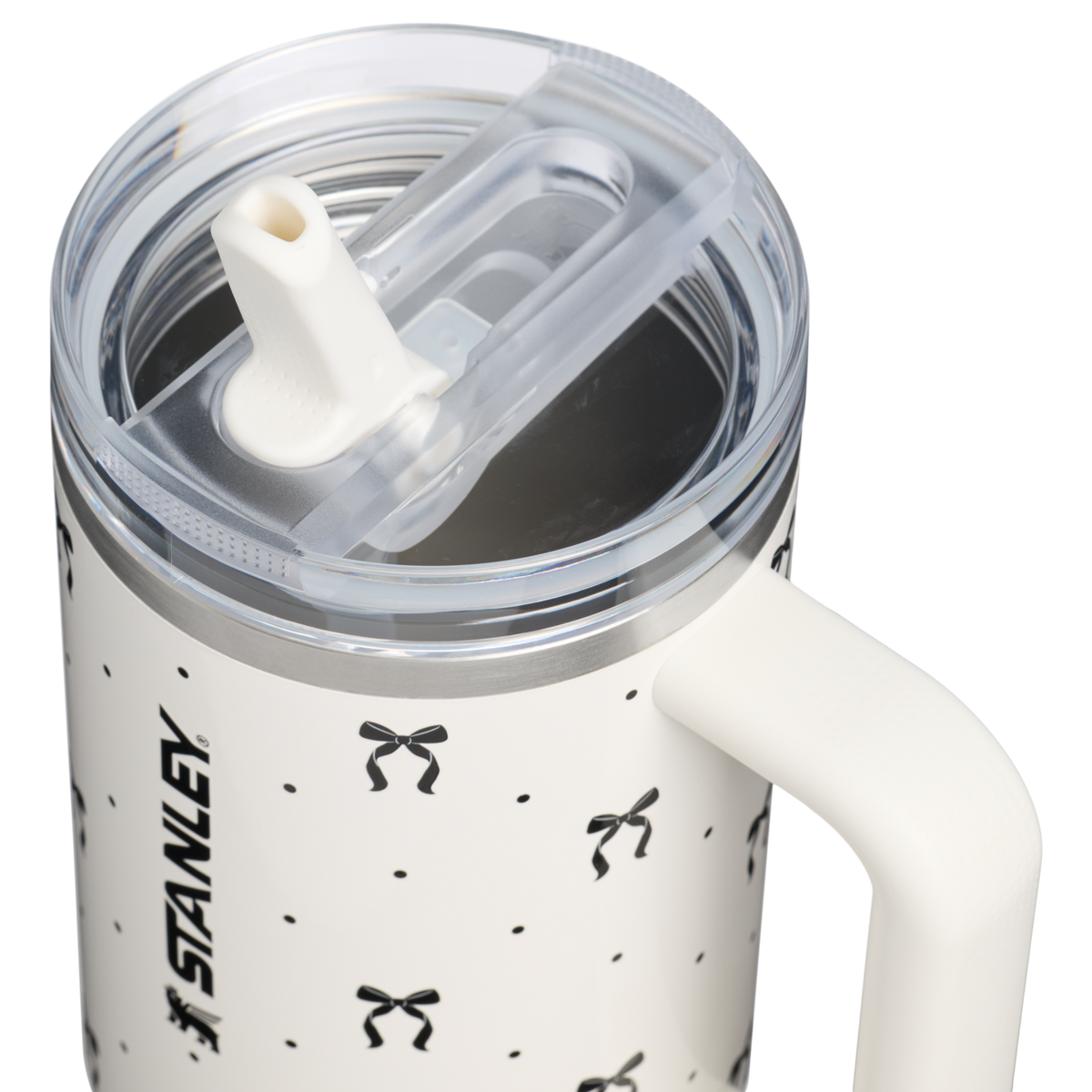 Stanley 1913 The Quencher Flipstraw ProTour Tumbler 40 Oz The Holiday Collection in Salt Bows | Lid Detailed View