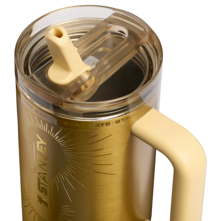 Stanley 1913 Messi x Stanley 1913 Quencher® ProTour Flip Straw Tumbler in Messi Legacy | Lid Detailed View