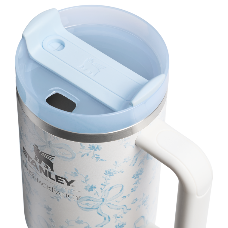 Stanley 1913 Stanley 1913 x LoveShackFancy Quencher®  H2.0 FlowState™ Tumbler | 40 OZ in Coquette Bow – Winter Ice | Lid Detailed View